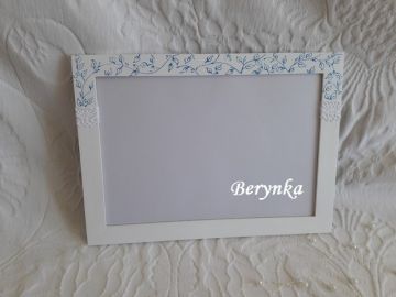 Svatební fotorámeček s krajkou - k oznámení