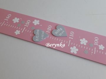 Dětský metr s korunkou