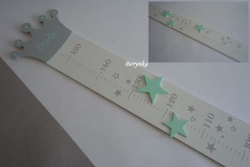 Dětský metr s korunkou