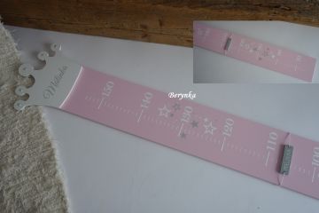 Dětský metr s korunkou