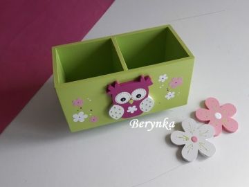 Dřevěné dekorace - zelená a malinová s růžovou