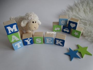 Dřevěné kostičky modro-zelené