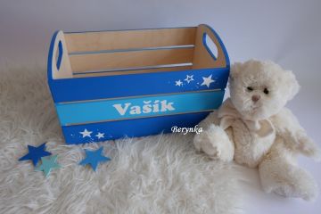 Dřevěná bedýnka se jménem - různé barvy