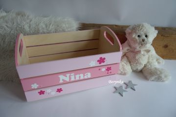 Dřevěná bedýnka se jménem - různé barvy