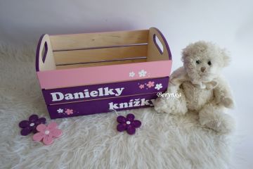 Dřevěná bedýnka se jménem - různé barvy