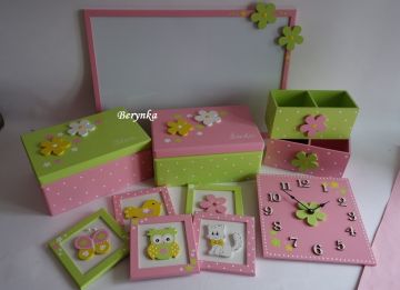 Dřevěné dekorace - růžovo-zeleno-žluté