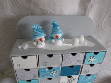 Adventní kalendář šedo-tyrkysový se sněhuláčky