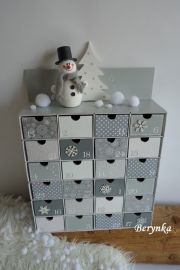 Adventní kalendář *šedý* se sněhulákem - různá provedení