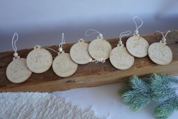 Vánoční dřevěné baňky se sněhulákem a se jménem