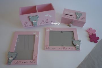 Dekorace růžovo-šedé s méďou