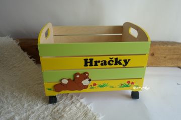 Dřevěná bedýnka na hračky
