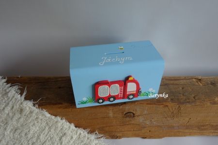 Dřevěná pokladnička