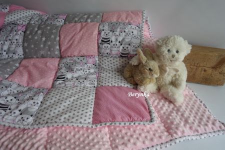 Patchworková bavlněná deka s minky - barvy na přání