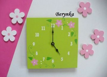 Hodiny s kytičkami