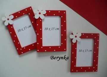 Dřevěný fotorámeček s kytičkou