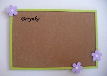 Nástěnka s kytičkou