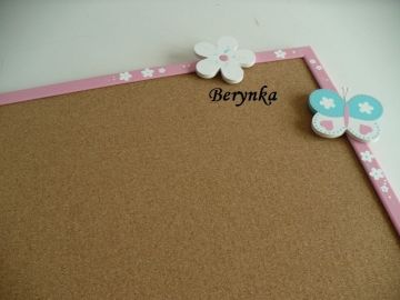 Nástěnka s kytičkou