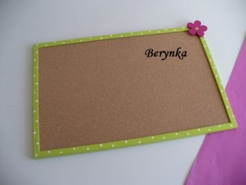 Nástěnka s kytičkou