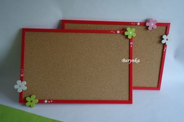 Nástěnka s kytičkou