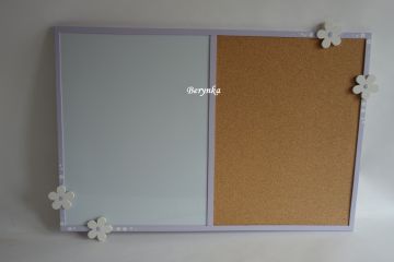 Nástěnka s kytičkou