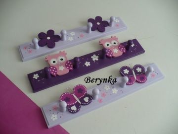 Dětský věšák s kytičkami