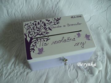 Svatební bedýnka se stromem - podle oznámení