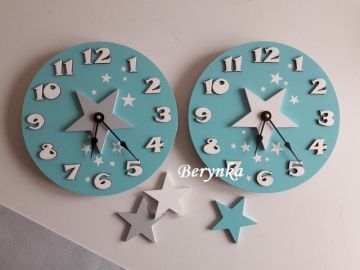 Hodiny s hvězdičkou - kulaté/čtvercové