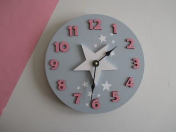 Hodiny s hvězdičkou - kulaté/čtvercové