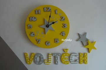 Hodiny s hvězdičkou - kulaté/čtvercové
