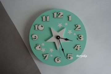 Hodiny s hvězdičkou - kulaté/čtvercové