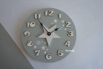 Hodiny s hvězdičkou - kulaté/čtvercové