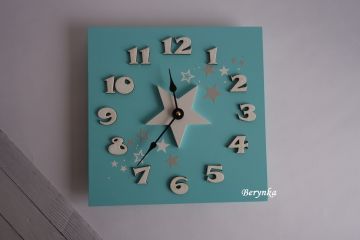 Hodiny s hvězdičkou - kulaté/čtvercové