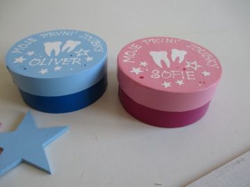 Krabička na první zoubky a vlásky