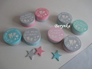 Krabička na první zoubky a vlásky