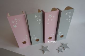 Dřevěné dekorace s hvězdičkami