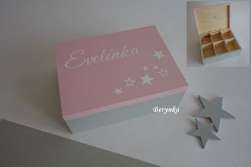 Dřevěné dekorace s hvězdičkami