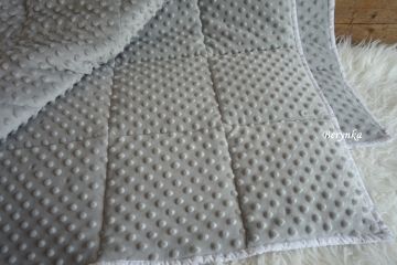 Patchworková bavlněná deka s minky - barvy na přání