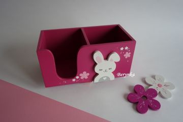 Dvojitý stojánek se zajíčkem