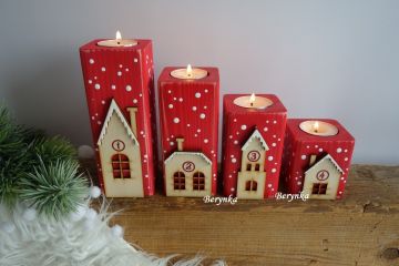 Adventní svícen stupňovitý s přírodními domečky - různé barvy
