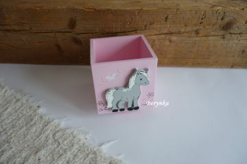 Krabička na tužky a pastelky