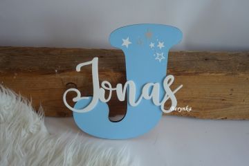 Dřevěné písmeno se jménem