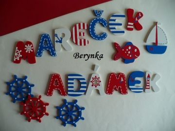 Dřevěná písmenka "s námořnickými obrázky"