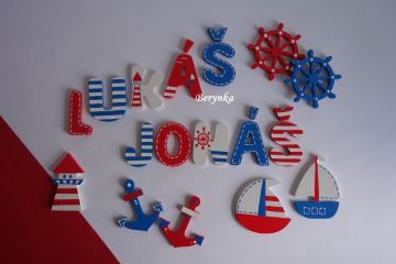 Dřevěná písmenka "s námořnickými obrázky"