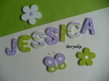 Dřevěná písmenka "proužky a puntíky"