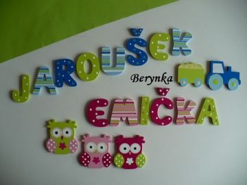 Dřevěná písmenka "proužky a puntíky"