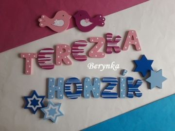 Dřevěná písmenka "proužky a puntíky"