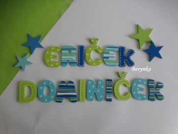 Dřevěná písmenka "proužky a puntíky"