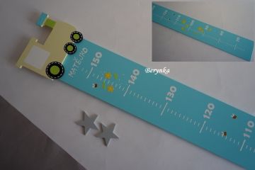 Dětský metr s mašinkou