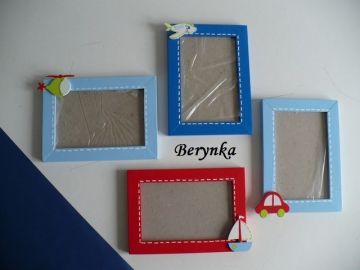 Dřevěný fotorámeček s dopravními prostředky