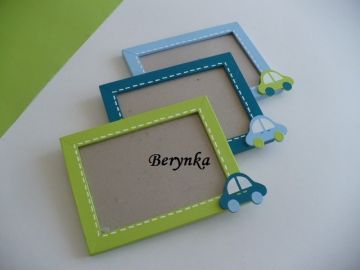 Dřevěný fotorámeček s dopravními prostředky